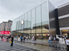 -Apple零售店(西湖店)