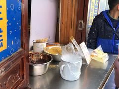 -玛马艾脆皮水磨年糕(湖北路87-89小区店)