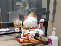 -华夏典当行(龙德广场店)