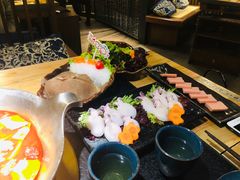 -湊湊火锅·茶憩(上海合生汇店)