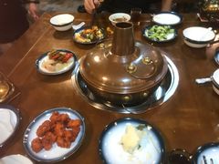 -岳记兴隆·青城腊排铜火锅(融创店)
