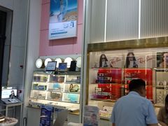 -世纪大明眼镜·林德伯格·蔡司官方授权店(武昌旗舰店)