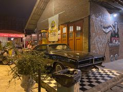 -席娜卡琳火车铁道夜市