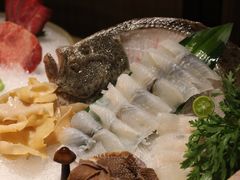 多宝鱼-余欢领鲜火锅(新街口店)