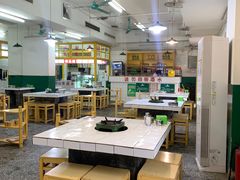 大堂-石灰市老火锅(北滨路店)