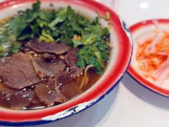 -刘二姐襄阳牛肉面(鸟巢店)