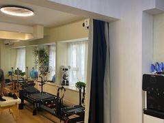 -简·无界健身工作室·运动康复·体态(石厦店)