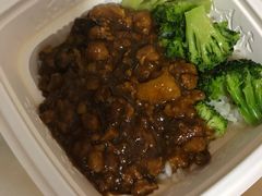 台式卤肉盖饭-和合谷(长虹桥店)