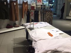 -ZARA(红谷滩万达店)