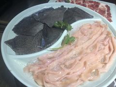 -红九格老火锅(三峡广场店)