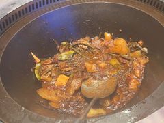 -山河屯铁锅炖·非遗东北菜(南山店)
