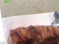 土豆泥黑椒肠吐司-奈雪的茶(优特汇店)