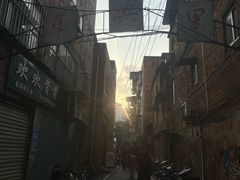 -梁阿婆廿年老牌扣肉糯米饭