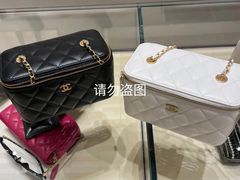 -Chanel(德基广场店)