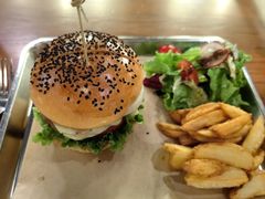 -UPPER KITCHEN(延安路店)