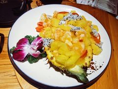 菠萝虾仁-云尊府云南菜·蒸汽石锅鱼(五棵松华熙店)