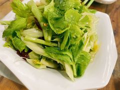 生拌芹菜-宝源饺子(麦子店街店)