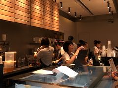 -喜茶(上海兴业太古汇店)