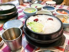 -益百岁牛尾汤(香山路店)