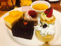 -好日子皇冠假日酒店·君怡咖啡厅(特美思大厦店)