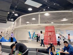 -MINI MARS KIDS CLUB亲子家庭中心(长宁天山店)