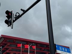 -中华艺术宫(上海美术馆)