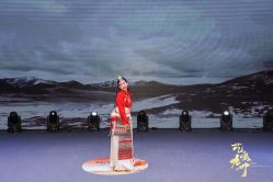 -尚美霓裳晚礼服·合唱服·舞蹈演出服租赁定制