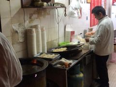 -胡记锅贴·沪上游子老鸭粉丝汤(太原路店)