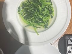 -金枝玉叶上海人家食府(三里河店)