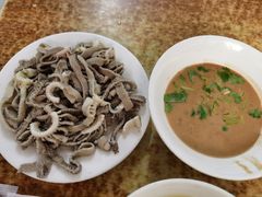 爆肚-宝瑞门钉肉饼店