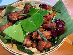 香柠叶炸小排-菌自由丨野生菌火锅特色庭院餐厅(丽江古城店)