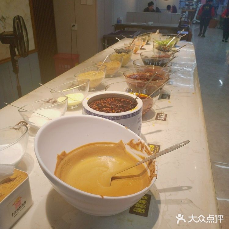 【金刀铜锅涮肉】🍖🔪🥘