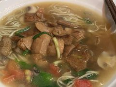 -二扁私房面馆(崂山路店)