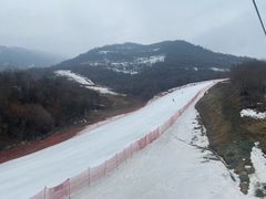 -鳌山滑雪度假区