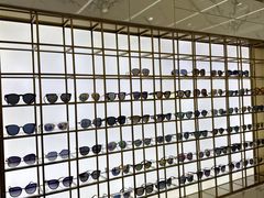 -世纪大明眼镜·林德伯格·蔡司官方授权店(武昌旗舰店)