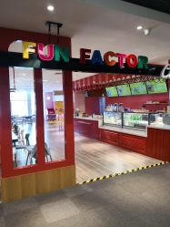 -玩元素·家庭游乐成长中心(香格里拉店)