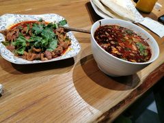温拌肥肠-牵人麻辣粉(中街子店)