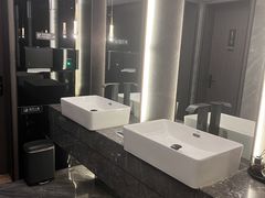 -华海酒店(茂名高铁站店)