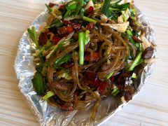 铁板牛肉粉丝-上海交通大学新疆餐厅