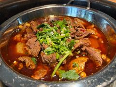 -大众跷脚牛肉馆·非遗传承单位(峨眉山店)