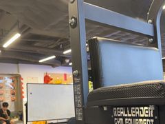 -超鹿运动(达信大厦店)