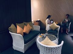 -Let’s Relax Spa(Terminal 21 Asok)