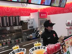 -蜜雪冰城·冰激凌与茶(瑞安吾悦店)