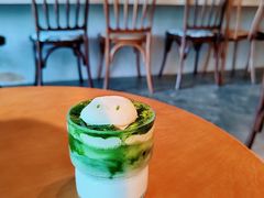 -luutosa  cafe & tea 鹿兔山