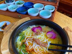 -桥香园过桥米线(国贸店)