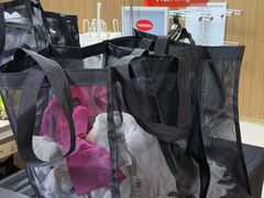 -广州周大福金融中心
