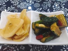 -八两八金·莱芜特色炒鸡(市南漳浦路店)