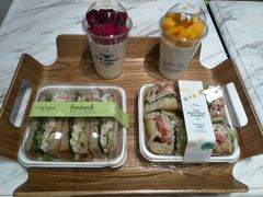 -罗森尼娜(德思勤店)