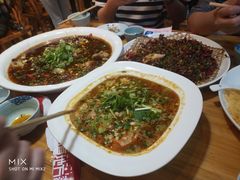 -自贡盐帮菜·玩辣餐厅(樱花园西街店)