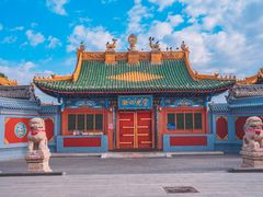 -席力图召